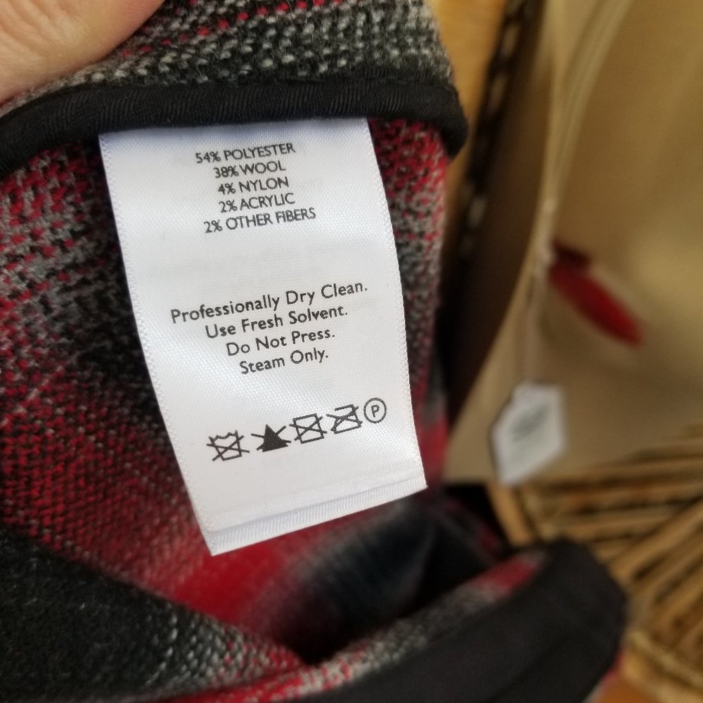 Eddie Bauer Flannel Poncho - Picture 6 of 6